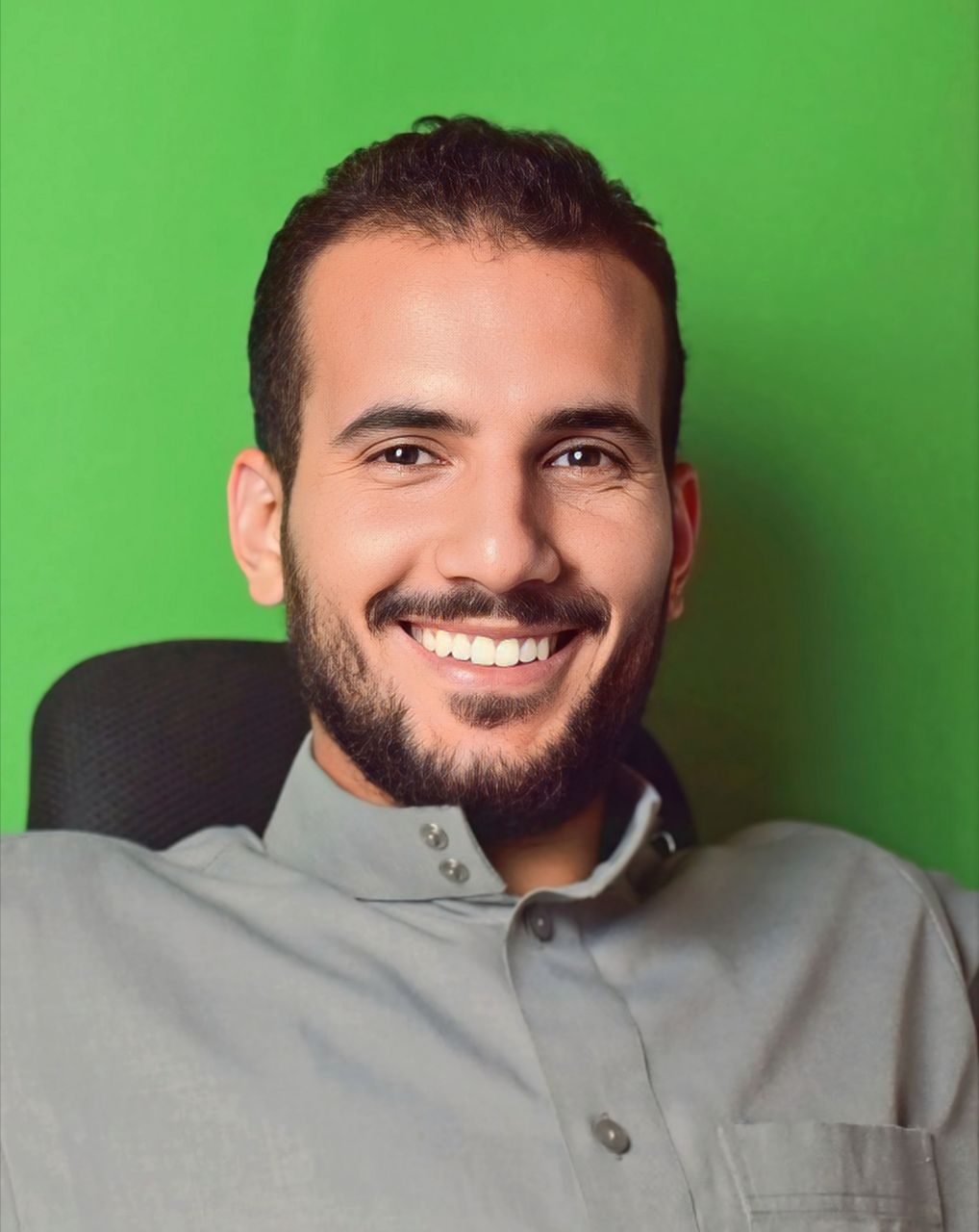 عطا حسني